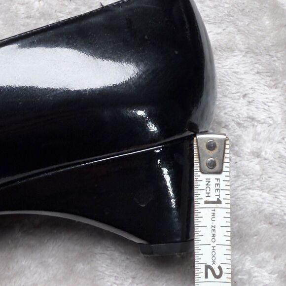 Stuart Weitzman Black Patent Leather Wedge Open Toe Heels Womens Size 9 - Picture 8 of 16
